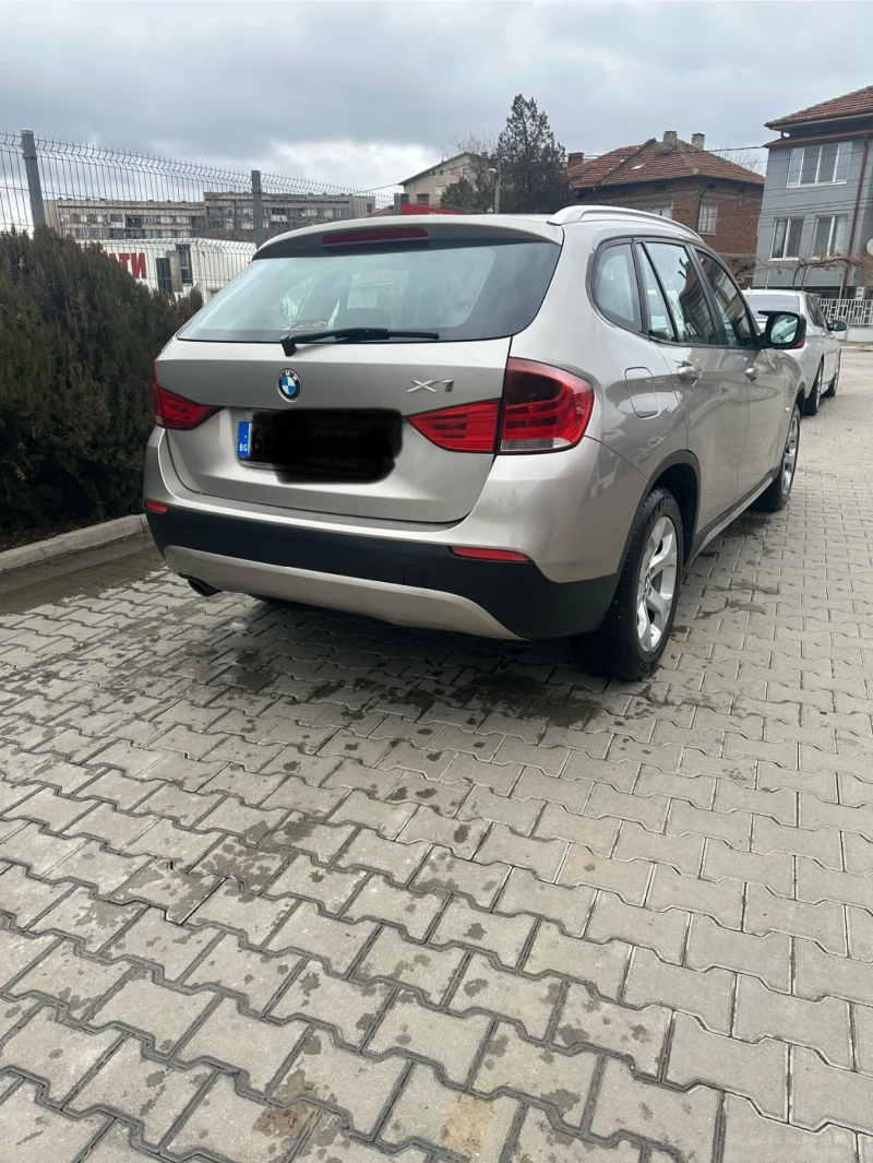 BMW X1 18d Sdrive, снимка 4 - Автомобили и джипове - 48176759