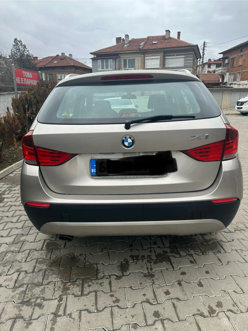 BMW X1 18d Sdrive, снимка 15 - Автомобили и джипове - 48176759