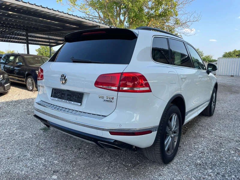VW Touareg Facelift/R Line/Navi/Camera/262к.с, снимка 5 - Автомобили и джипове - 48508802