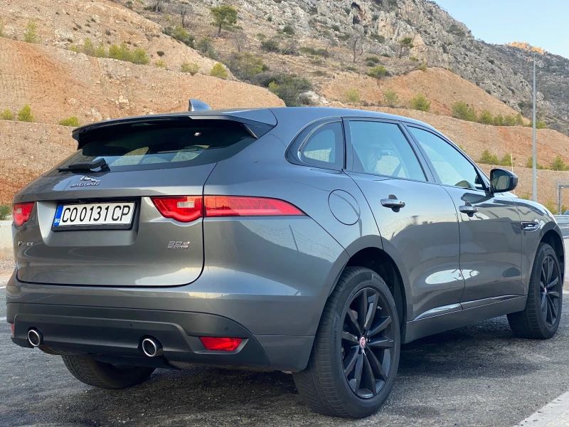 Jaguar F-PACE, снимка 8 - Автомобили и джипове - 48909407