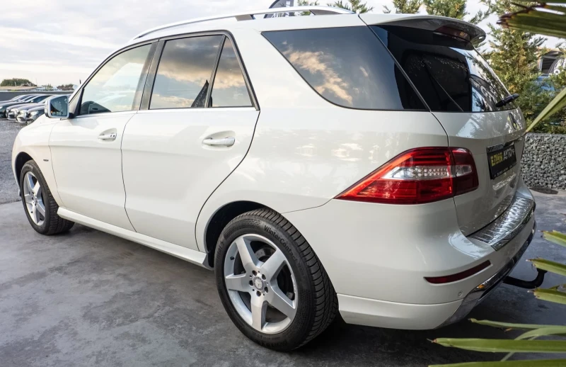 Mercedes-Benz ML 350 D 4 MATIC FULL AMG PACK ЛИЗИНГ 100%, снимка 6 - Автомобили и джипове - 52150191