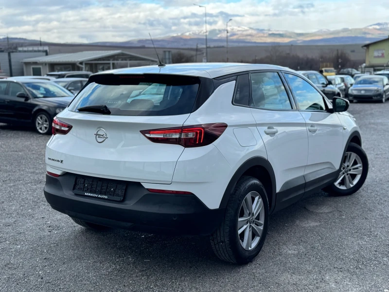 Opel Grandland X Автомат/Фул лед/ НОВА/ ЕВРО 6, снимка 4 - Автомобили и джипове - 53564933