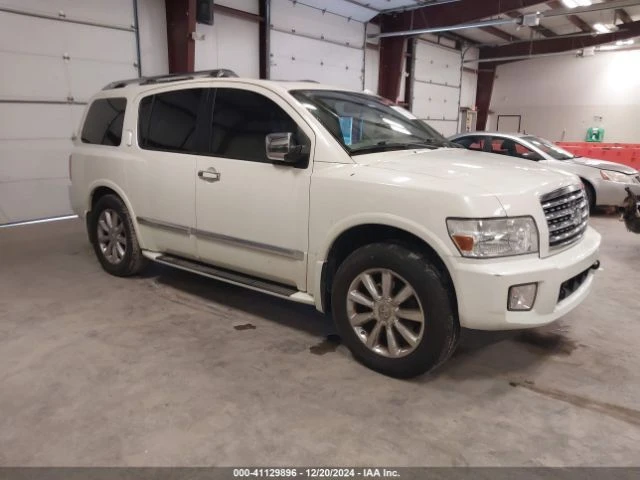 Infiniti QX56 NAVI* KEYLESS* ПОДГРЕВ, снимка 1 - Автомобили и джипове - 48619387