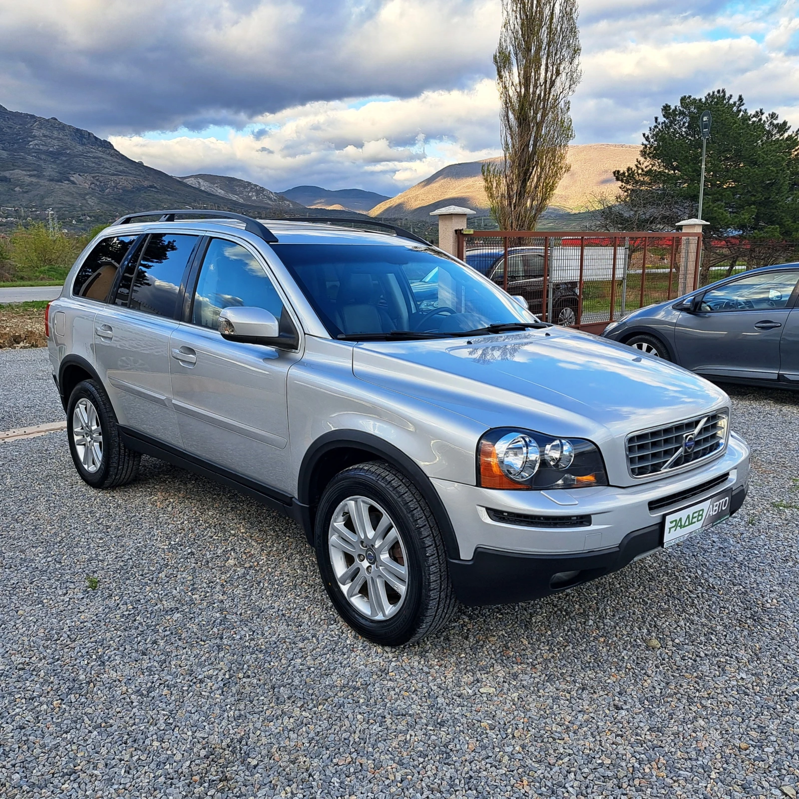 Volvo Xc90 3.2* AWD* 7 МЕСТА* ОТЛИЧЕН!*  - изображение 5