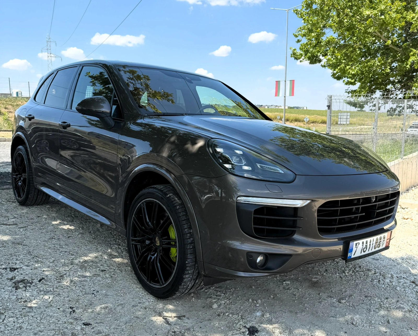 Porsche Cayenne S E-Hybrid-3.0 V6 Supercharger 4x4 Facelift  - изображение 3