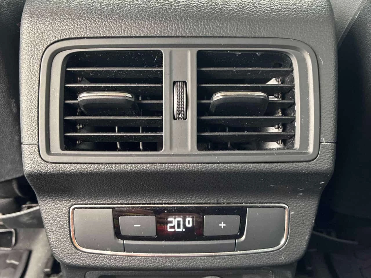 Audi Q5 * Komfort * CARFAX * ���� �� �� | Mobile.bg � ����������� 16