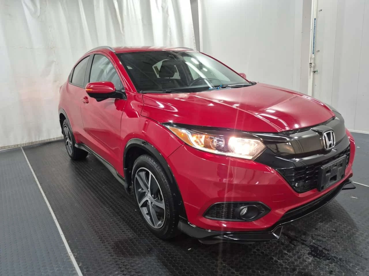 Honda Hr-v SPORT| ШИБИДАХ| ПОДГРЕВИ| 2 КЛЮЧА| CARFAX, снимка 3 - Автомобили и джипове - 54497428
