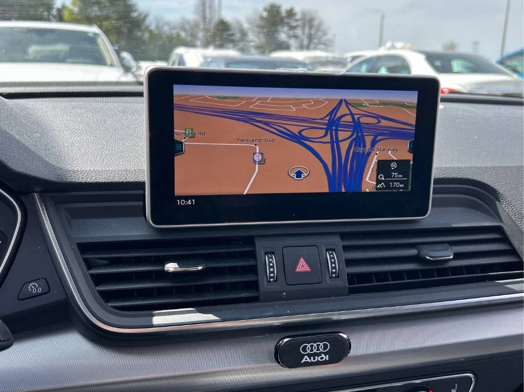 Audi Q5 * TECHNIK* 360 * 2 КЛЮЧА * PANO * ПОДГРЕВИ, снимка 12 - Автомобили и джипове - 54569684