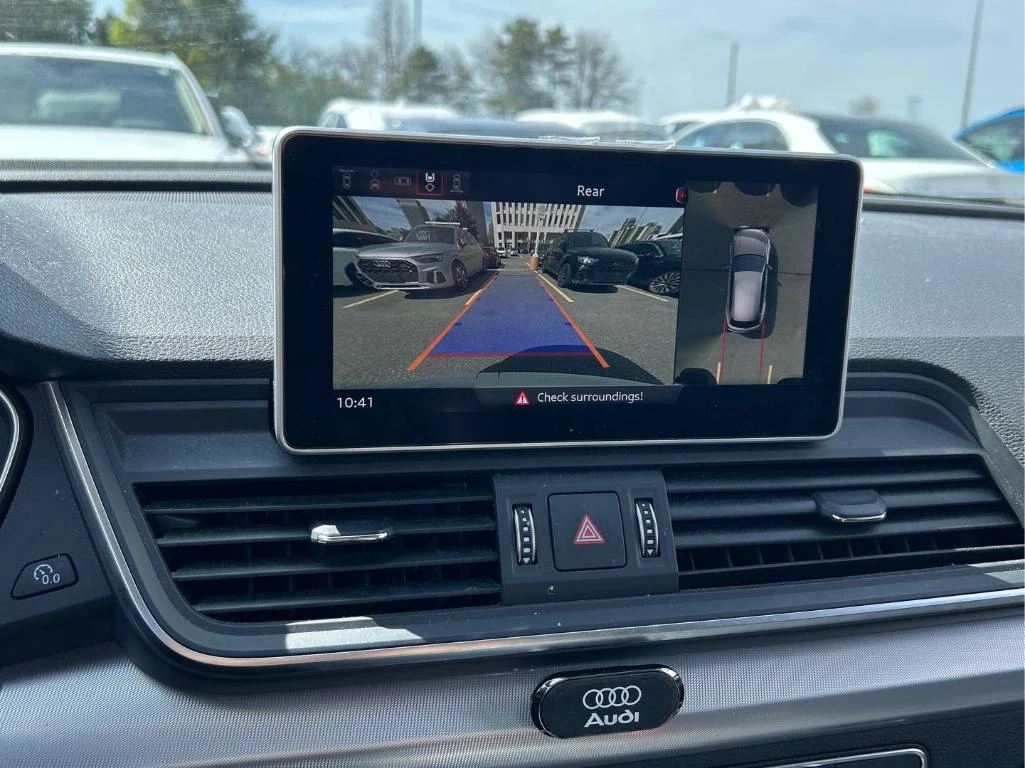 Audi Q5 * TECHNIK* 360 * 2 КЛЮЧА * PANO * ПОДГРЕВИ, снимка 11 - Автомобили и джипове - 54569684
