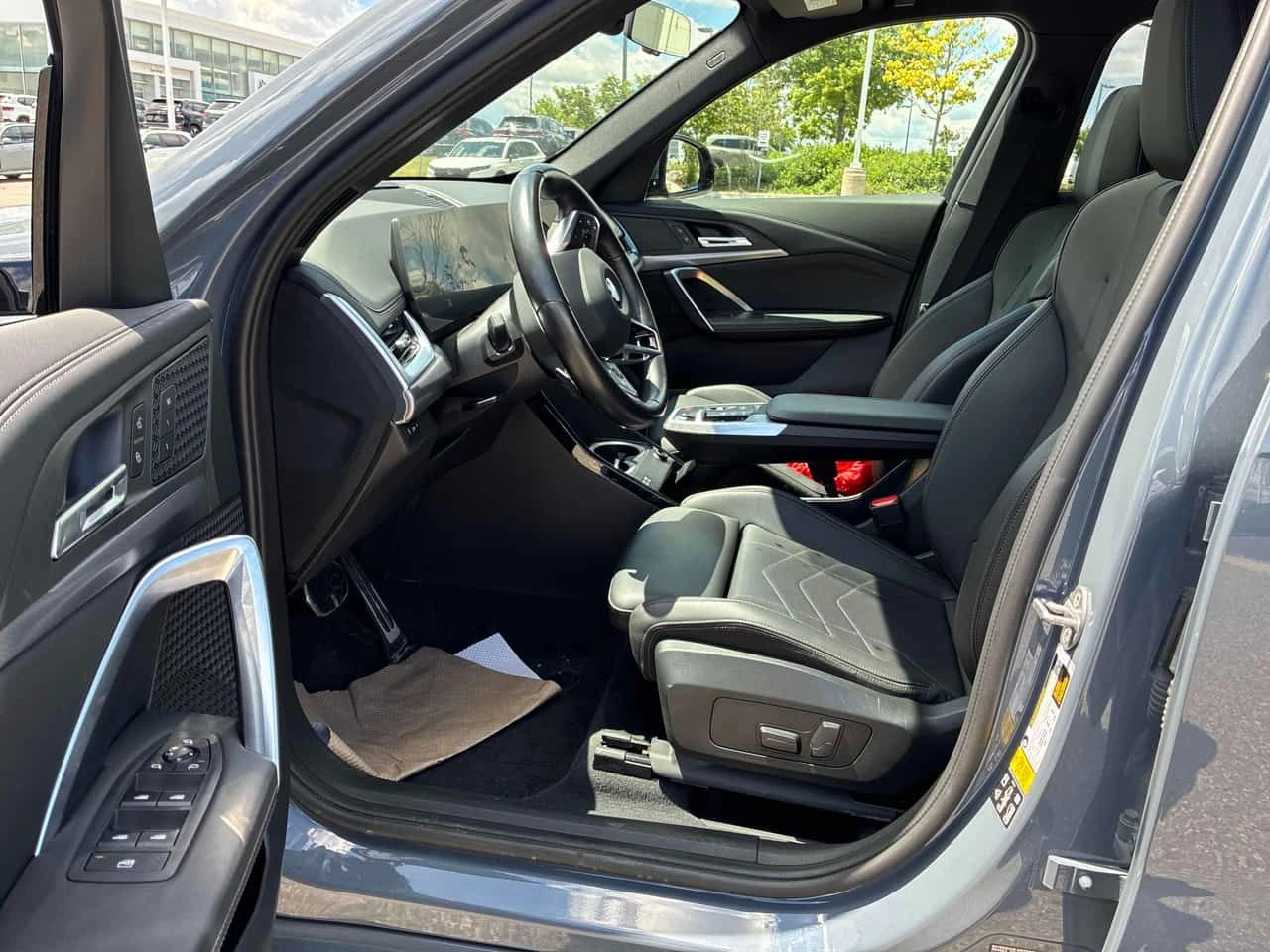BMW X1 xDrive28i/ПАНОРАМА/ПОДГРЕВИ/OT BMW, снимка 7 - Автомобили и джипове - 54977331