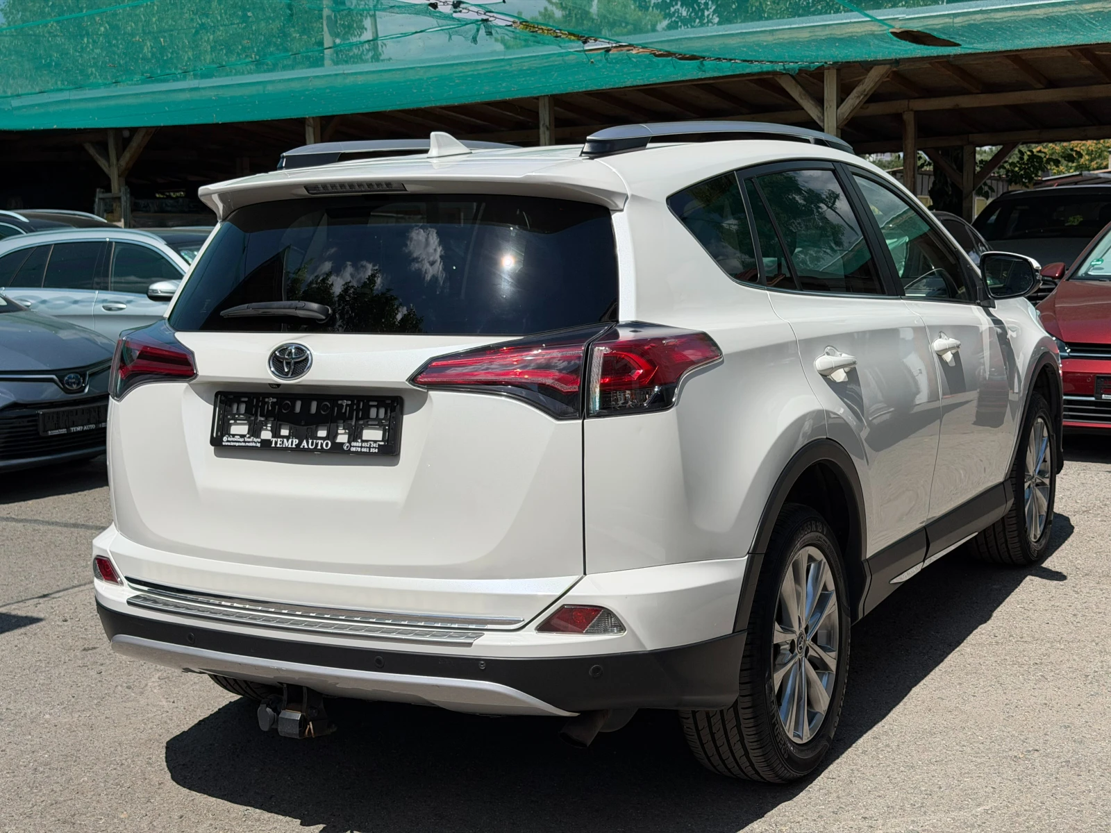 Toyota Rav4 2.0i* 4x4* СЕРВИЗНА КНИЖКА С ПЪЛНА ИСТОРИЯ В ТОЙОТ, снимка 5 - Автомобили и джипове - 55539830