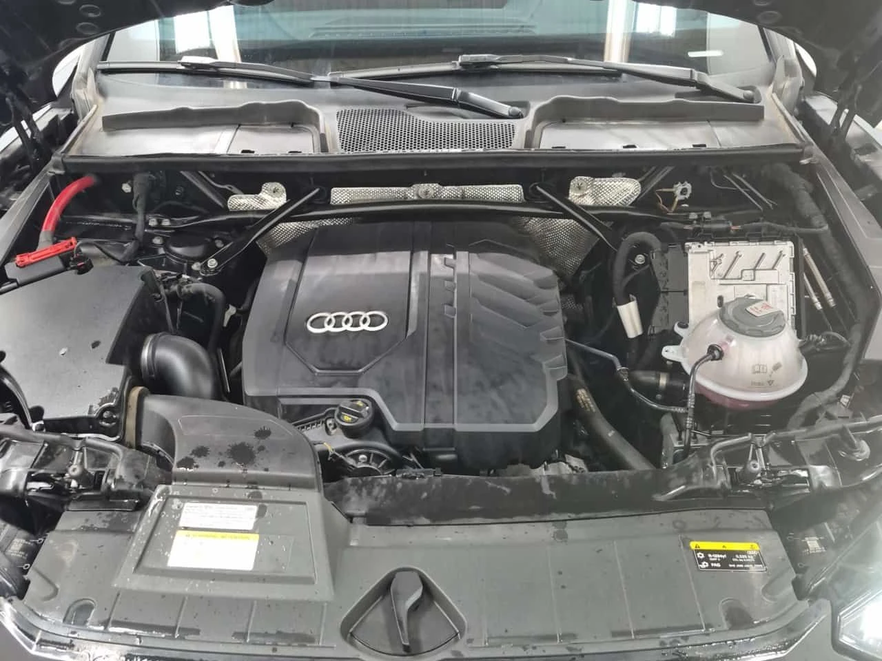Audi Q5  S-LINE TECHNIK / 360 / DISTRONIC / AMBIENT /  , снимка 16 - Автомобили и джипове - 55642209