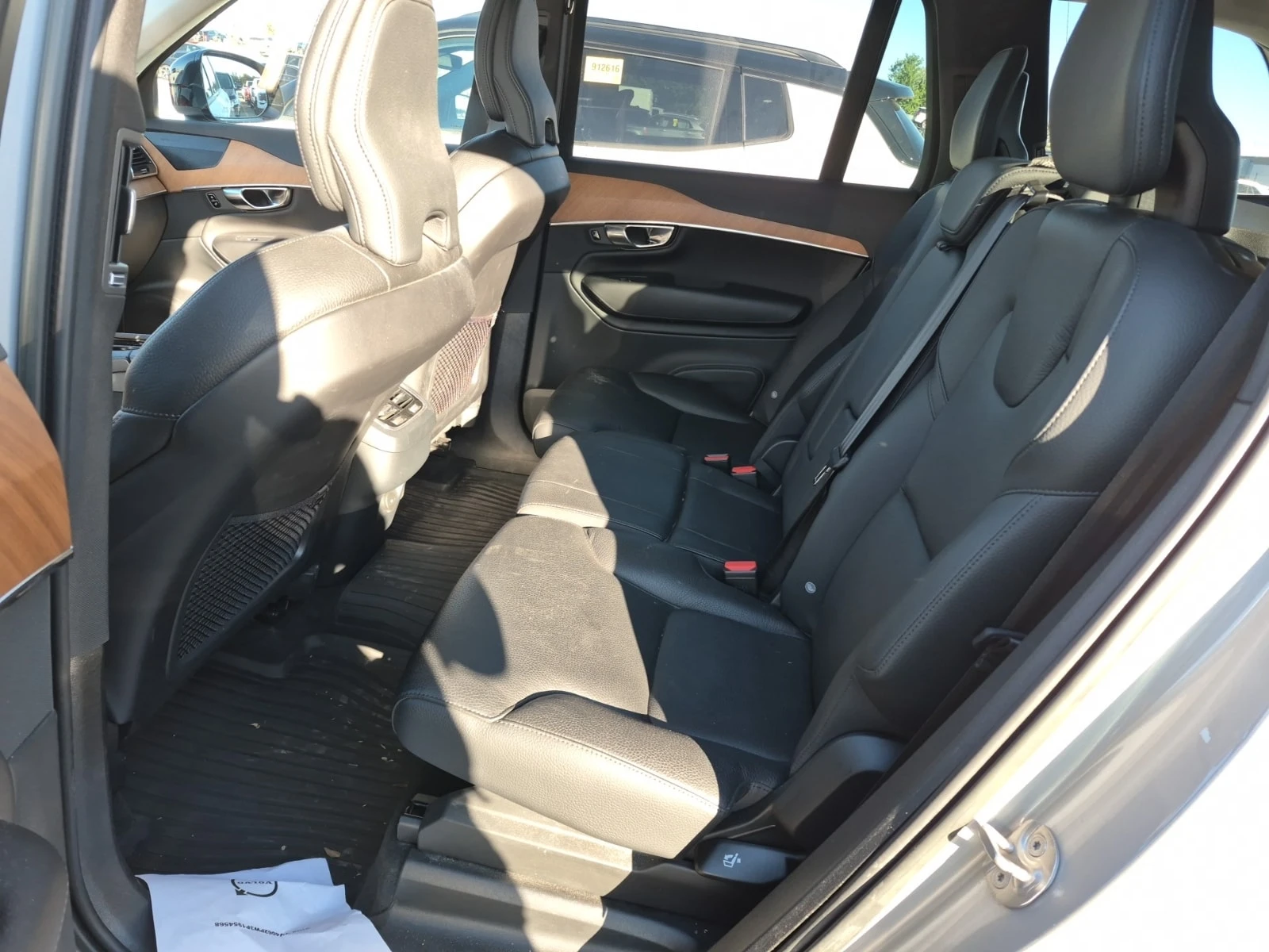 Volvo Xc90  PLUS DARK THEME / CARFAX / АВТОКРЕДИТ , снимка 11 - Автомобили и джипове - 56104369