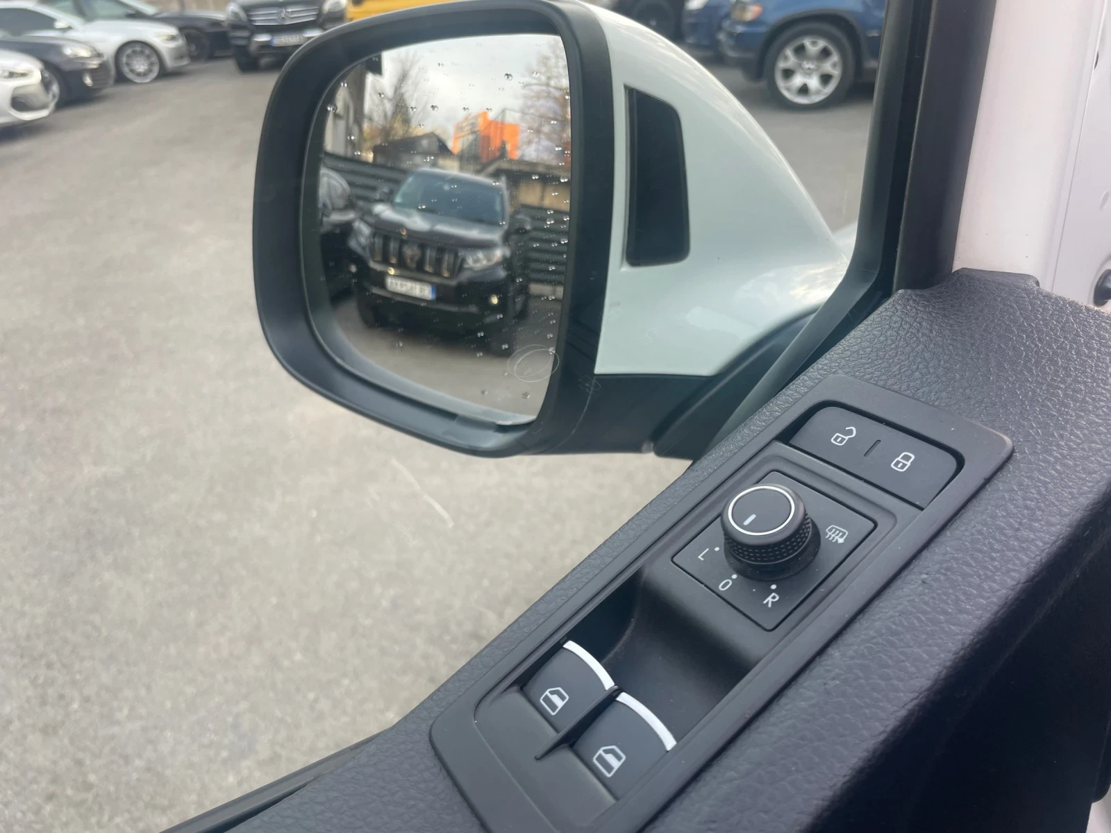 VW T5 VIP/Automatik/Navi/Facelift | Mobile.bg   12