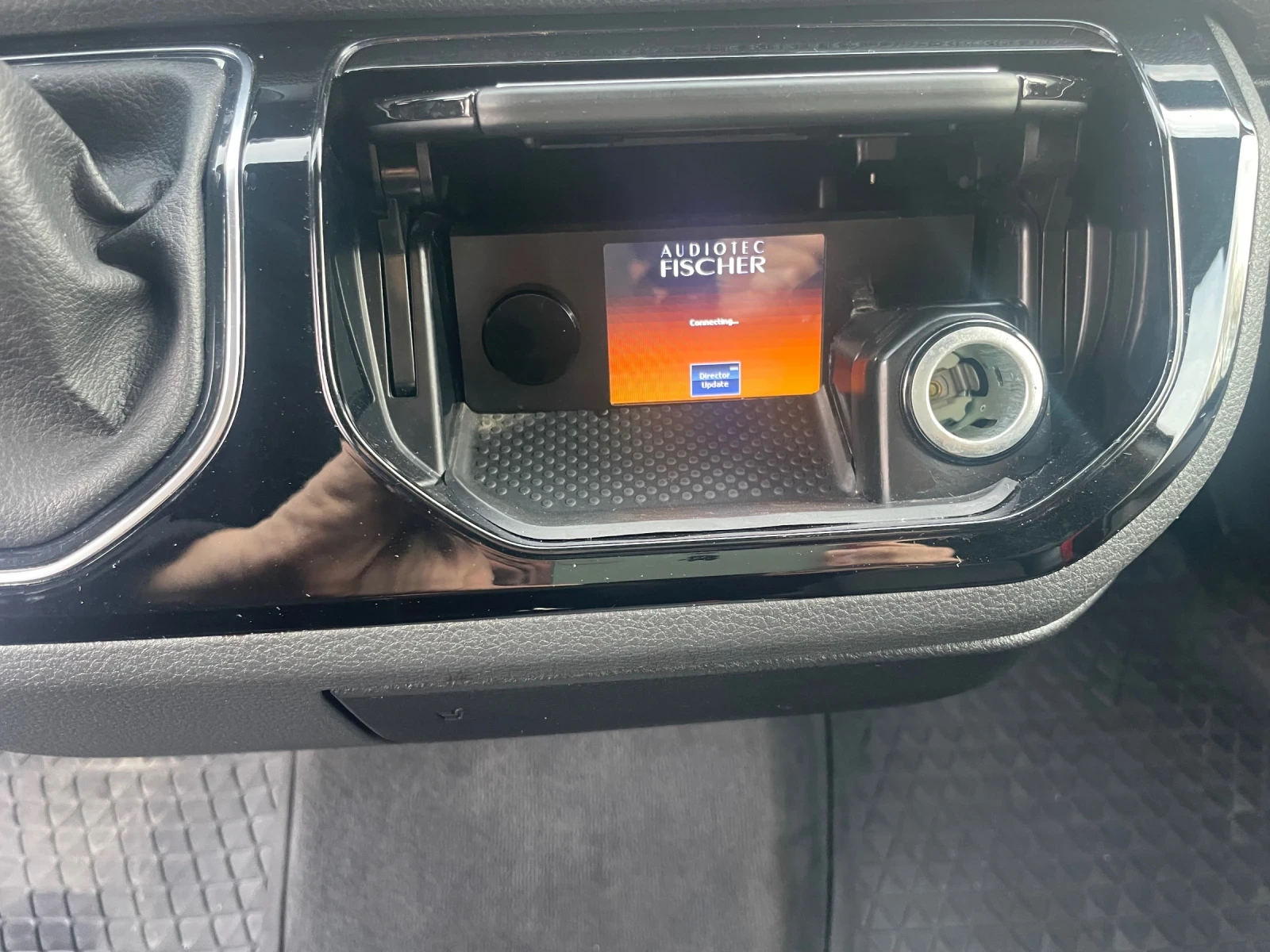 VW T5 VIP/Automatik/Navi/Facelift | Mobile.bg   14