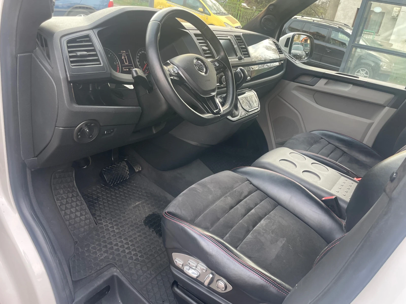 VW T5 VIP/Automatik/Navi/Facelift | Mobile.bg   11