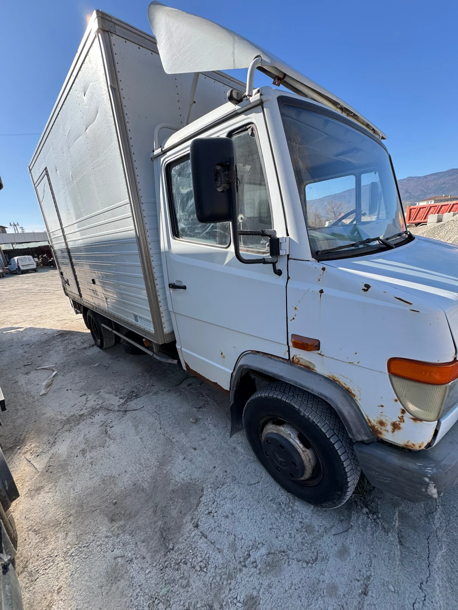 Mercedes-Benz 614, снимка 4 - Камиони - 53820474