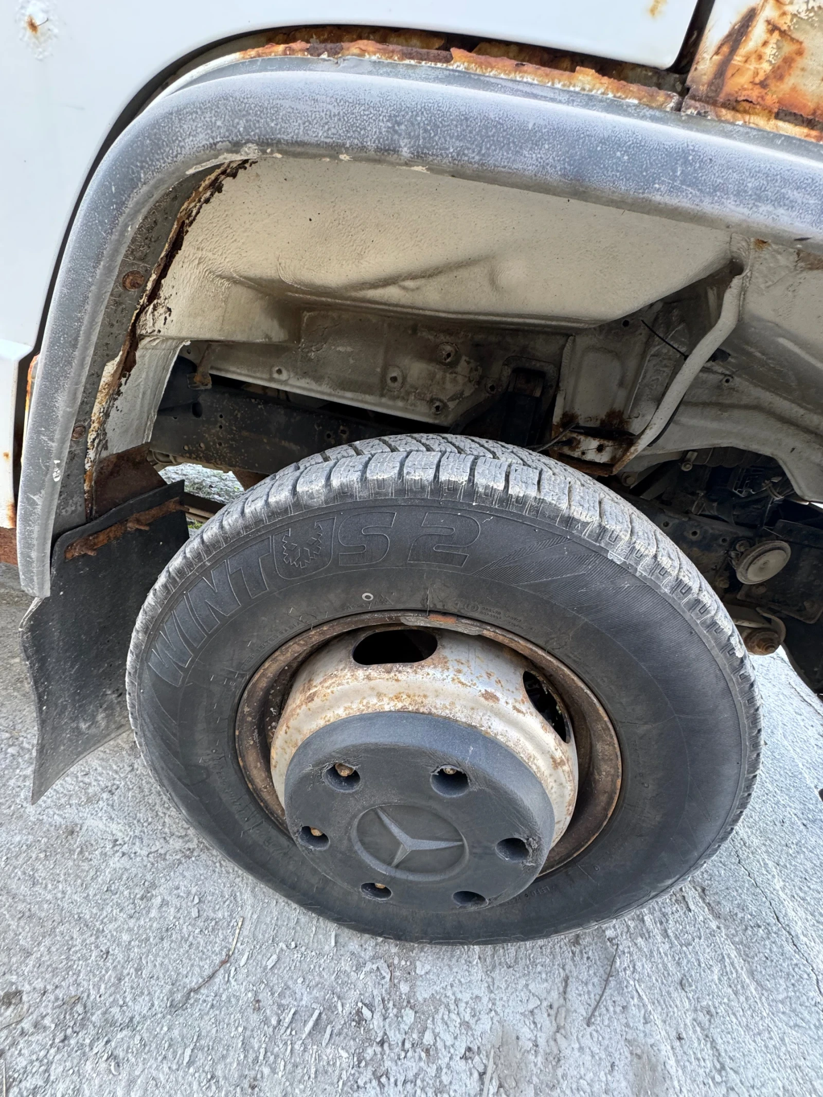 Mercedes-Benz 614, снимка 5 - Камиони - 53820474