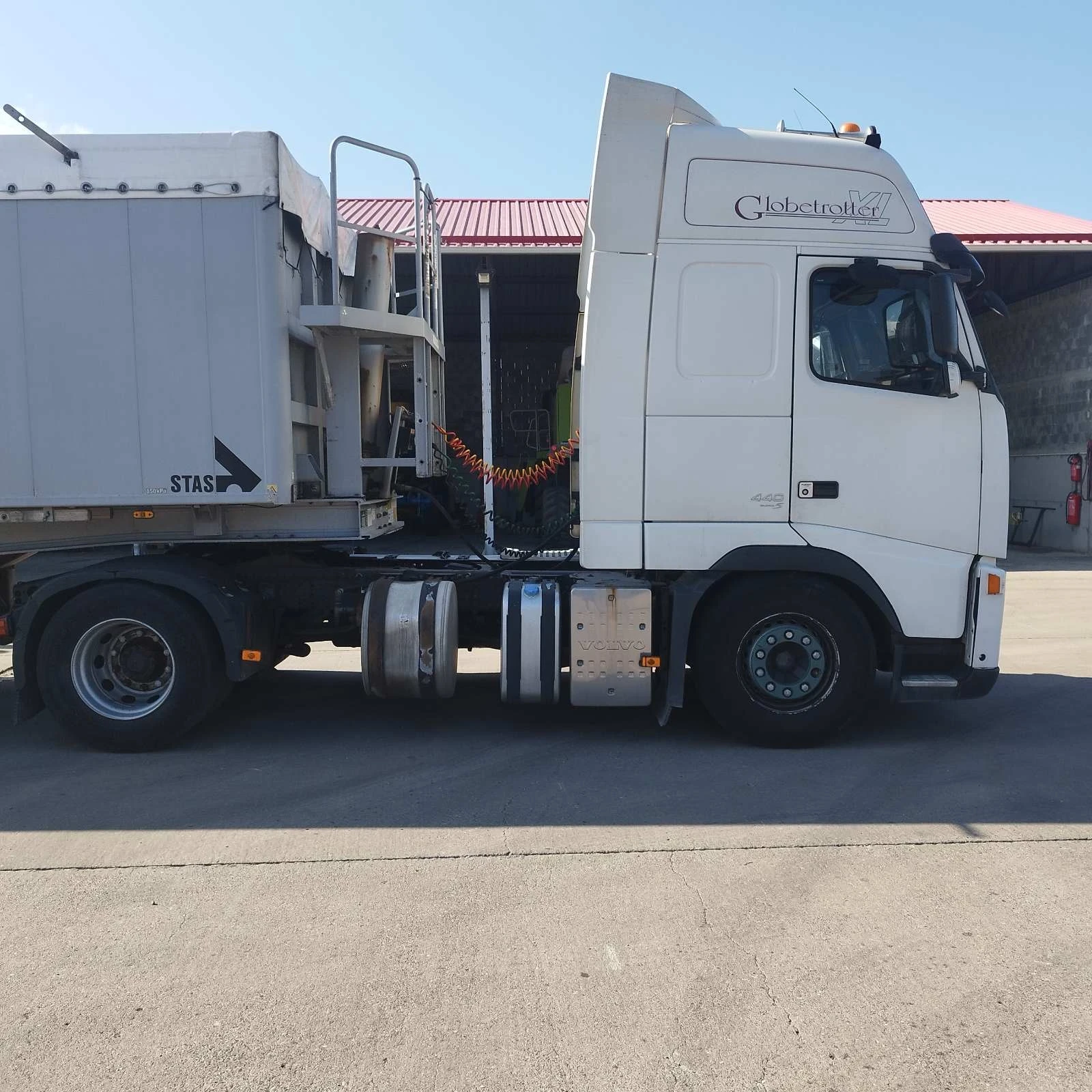 Volvo Fh 440, снимка 2 - Камиони - 55503220