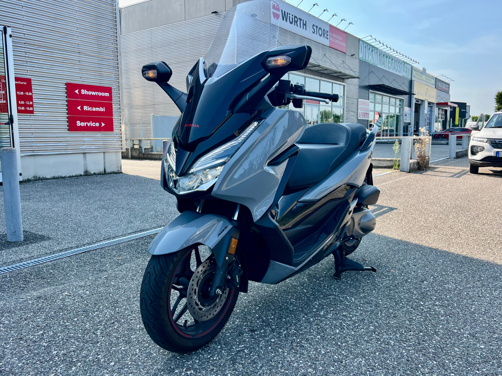 Honda Forza 300 Sport TCS ABS 2020 - изображение 9