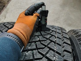 Гуми Зимни 225/70R15, снимка 4