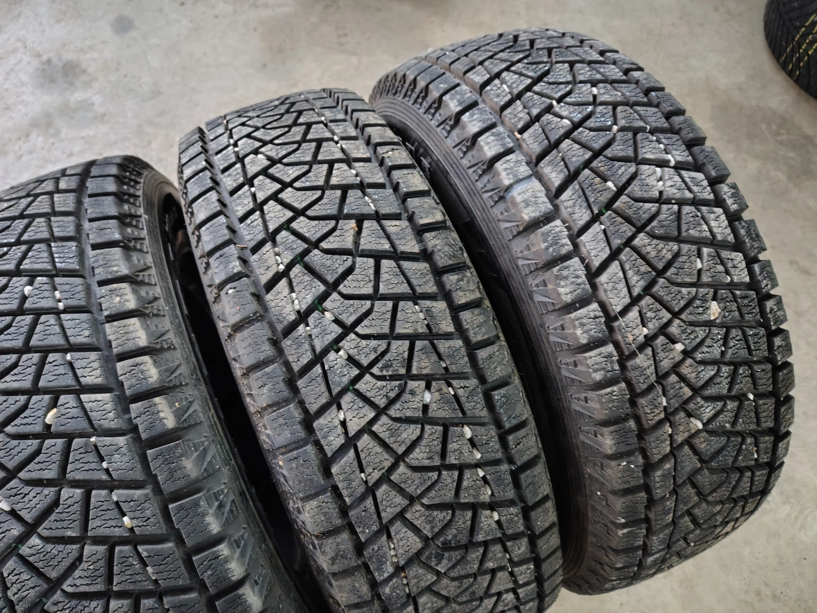 ���� 225/70R15 | Mobile.bg � ����������� 3