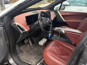 BMW iX xDrive50  CARFAX, снимка 14