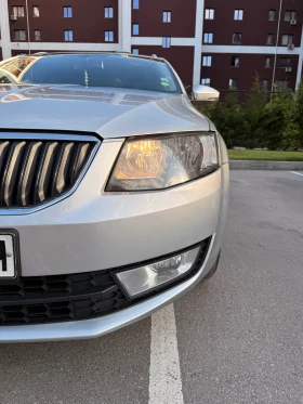 Skoda Octavia 1.6TDI /DSG/NAVI, снимка 3