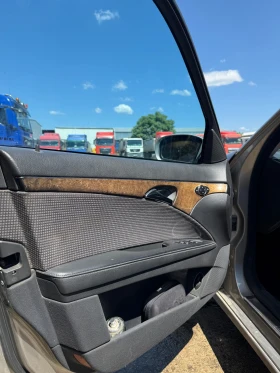 Mercedes-Benz E 270, снимка 8