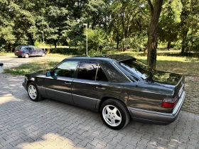 Mercedes-Benz 124, снимка 3