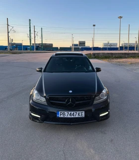 Mercedes-Benz C 350 AMG 4MATIC, снимка 3