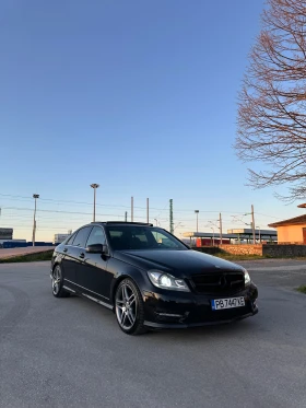 Mercedes-Benz C 350 AMG 4MATIC, снимка 4