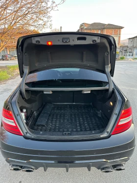 Mercedes-Benz C 350 AMG 4MATIC, снимка 13