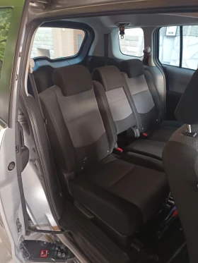 Mazda 5, снимка 9