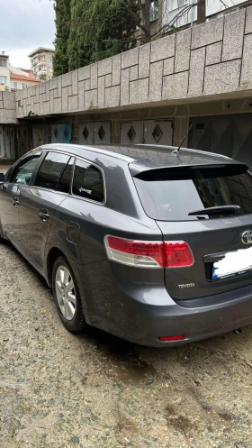 Toyota Avensis Д4Д 2.0 126, снимка 3