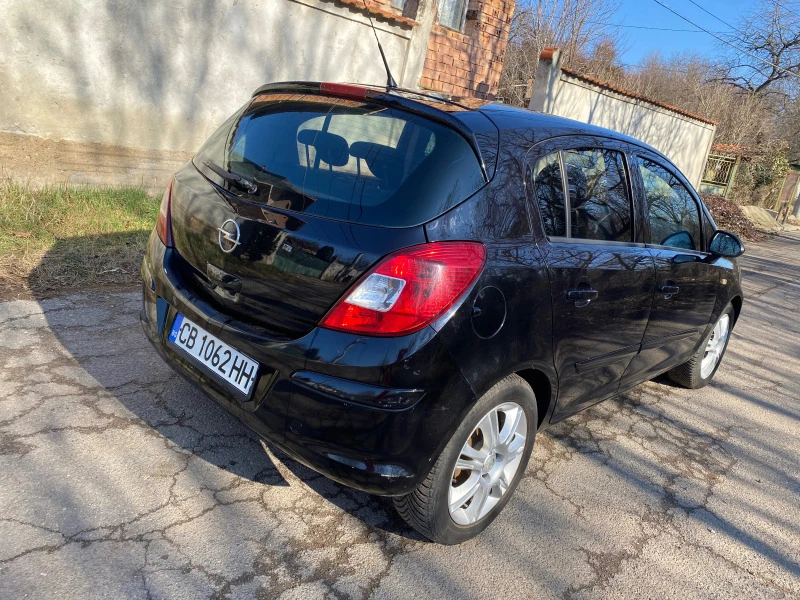 Opel Corsa, снимка 2 - Автомобили и джипове - 46949377