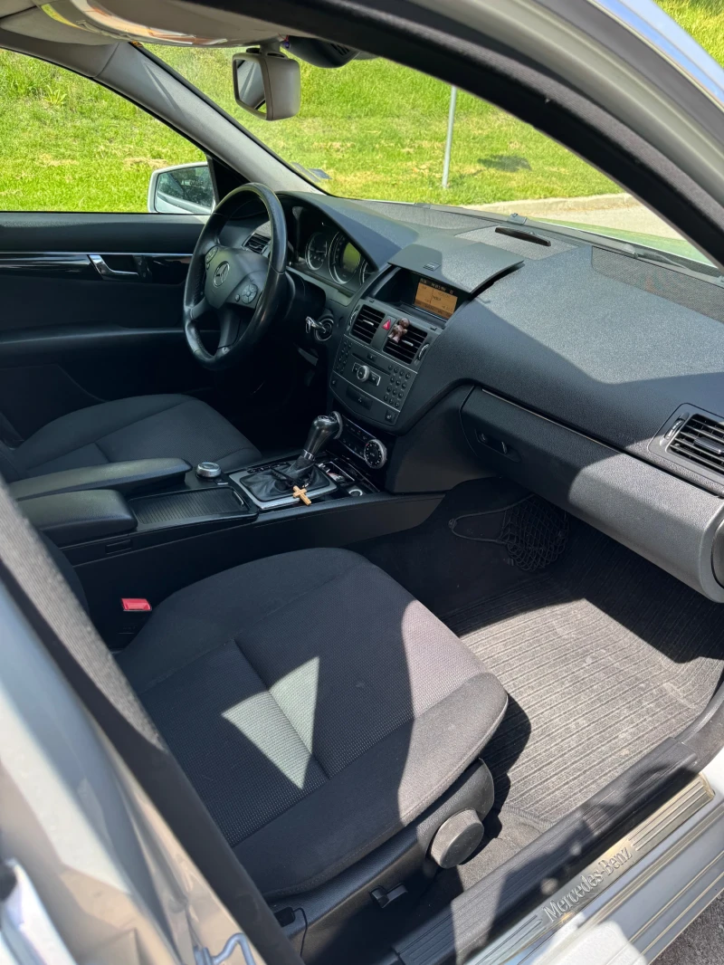 Mercedes-Benz C 220 1.70к.с. АВТОМАТИК , снимка 9 - Автомобили и джипове - 52631633