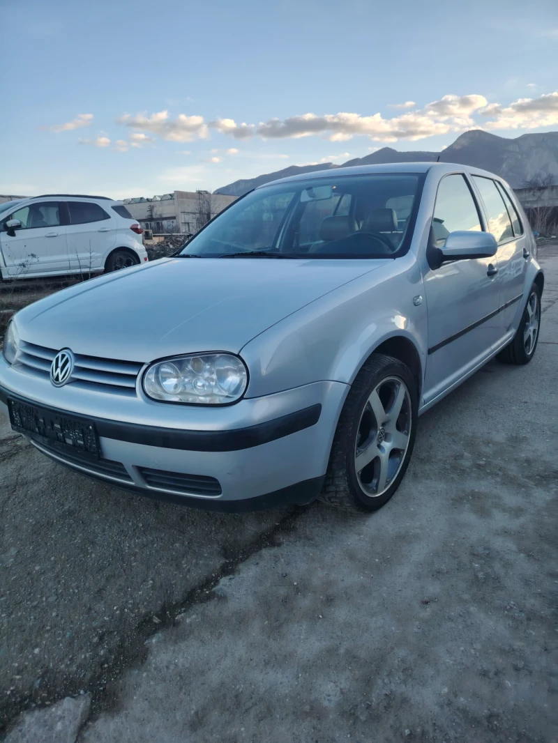 VW Golf