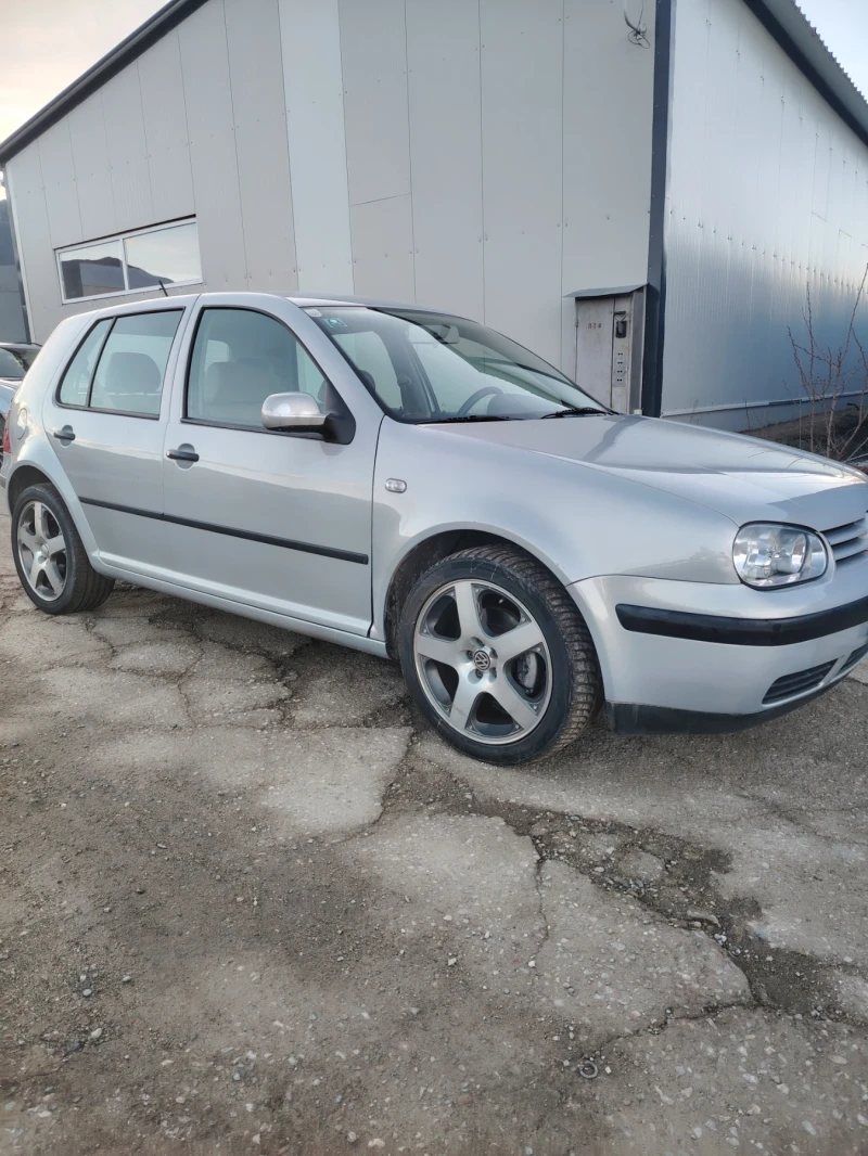 VW Golf, снимка 6 - Автомобили и джипове - 53147169