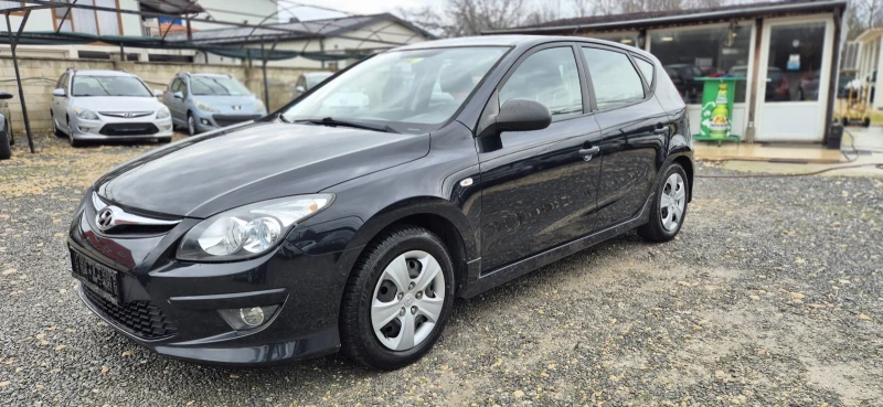 Hyundai I30 1.4 NAVIGACIA, снимка 6 - Автомобили и джипове - 53231013