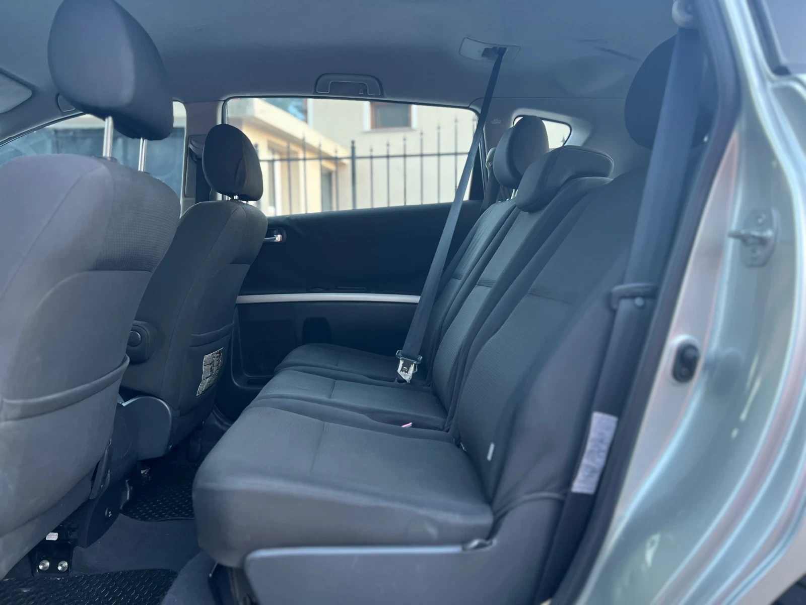 Toyota Corolla verso D4D 136 к.с - изображение 6