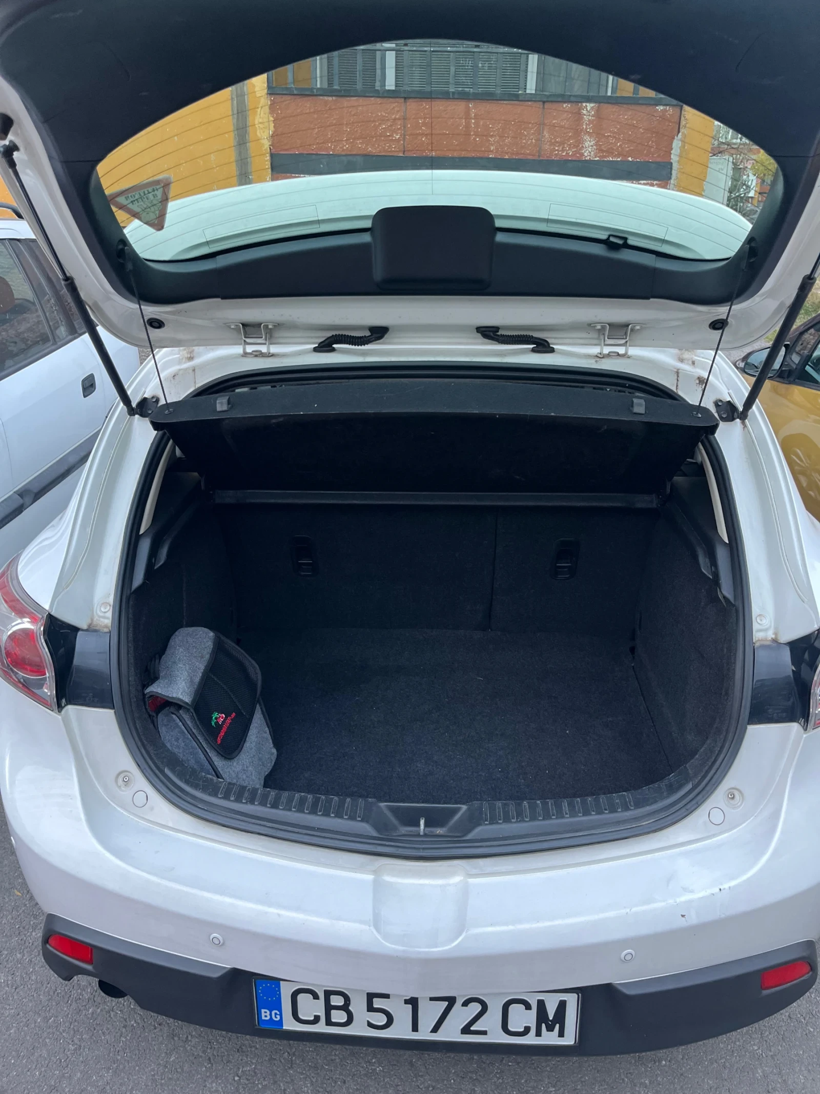 Mazda 3  - изображение 7