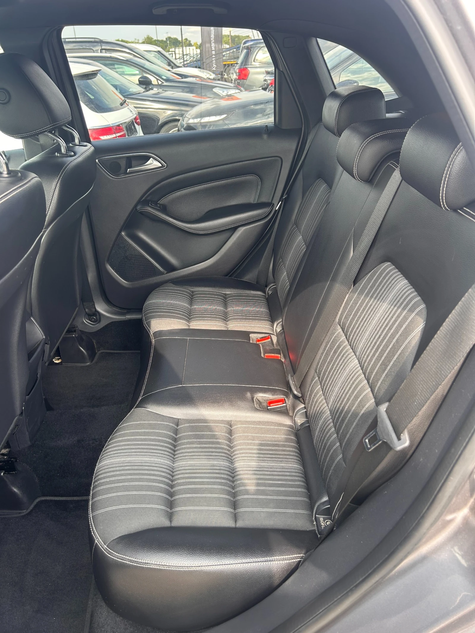 Mercedes-Benz B 180 AVTOMAT/NAVI/KOJA/PANORAMA EURO 6 | Mobile.bg   10