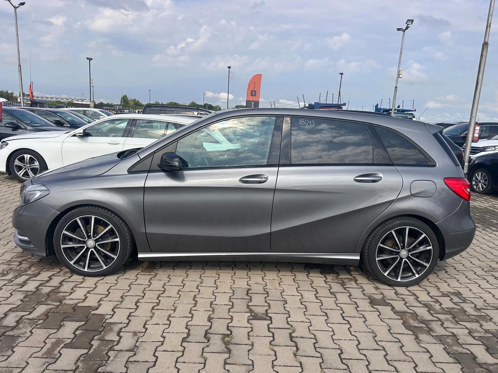 Mercedes-Benz B 180 AVTOMAT/NAVI/KOJA/PANORAMA EURO 6 | Mobile.bg   9