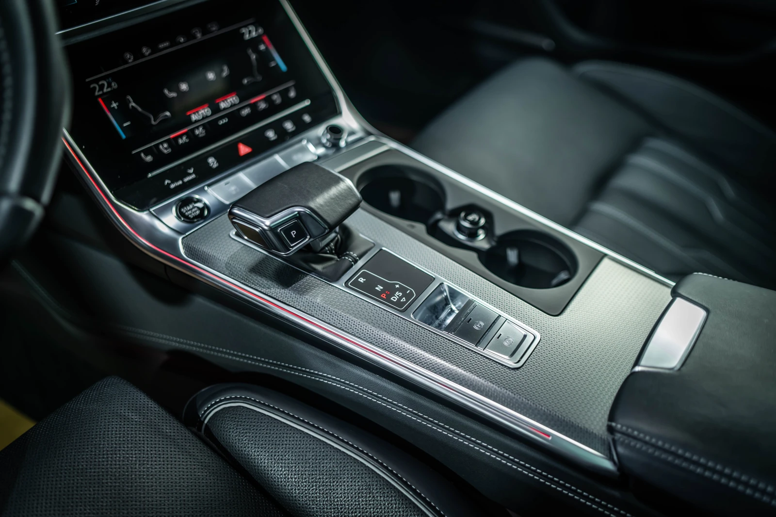 Audi A6 Allroad 55 TDI quattro tiptronic ACC+ AHK+ Pano | Mobile.bg   9