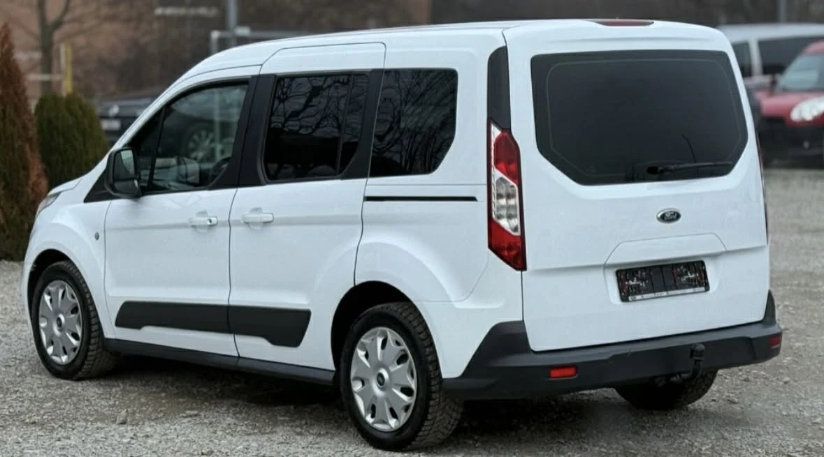 Ford Tourneo Connect Пътник Германия 184 000км , снимка 3 - Автомобили и джипове - 53761526
