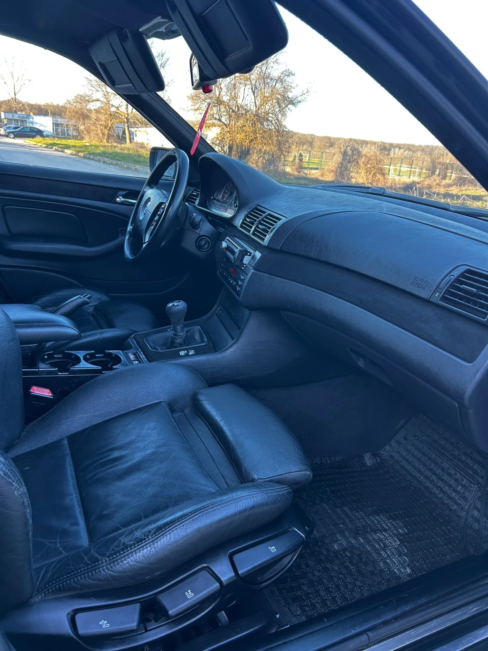 BMW 320  - изображение 7