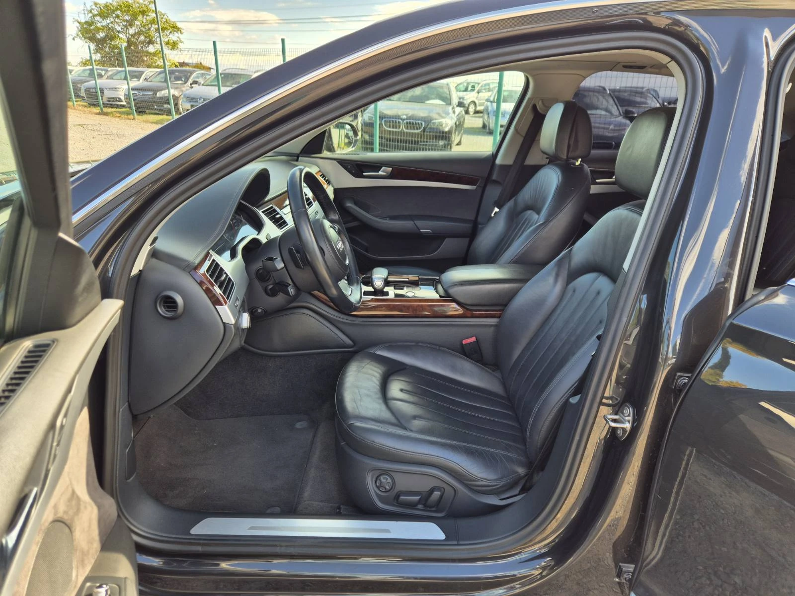 Audi A8 3.0TDI Quattro, снимка 14 - Автомобили и джипове - 54061440