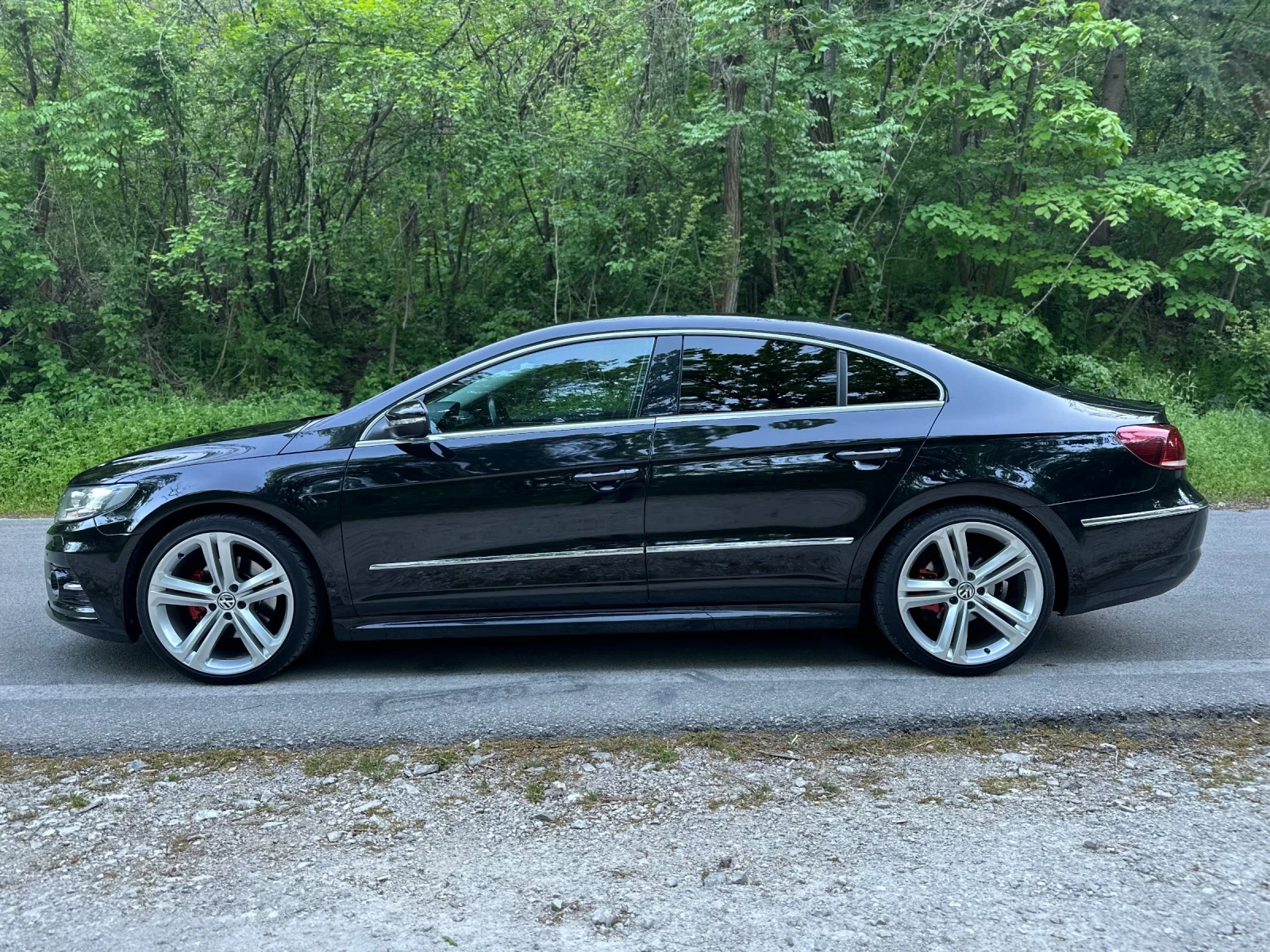 VW CC 2.0TDI R-Line, снимка 2 - Автомобили и джипове - 54347961