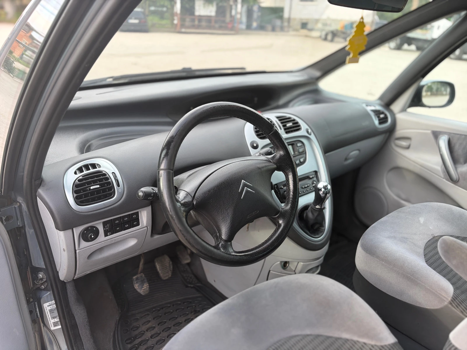 Citroen Xsara picasso 1.6i Фейс , снимка 12 - Автомобили и джипове - 54495668